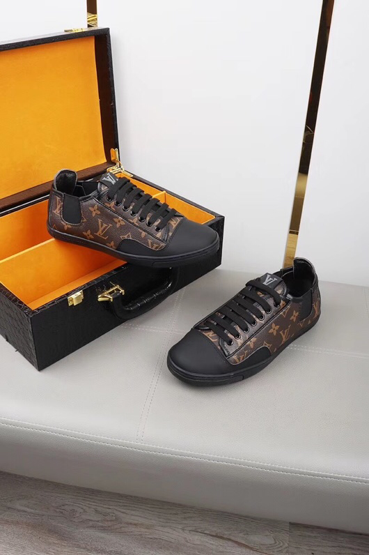Anum Bags Luv Sneaker 052