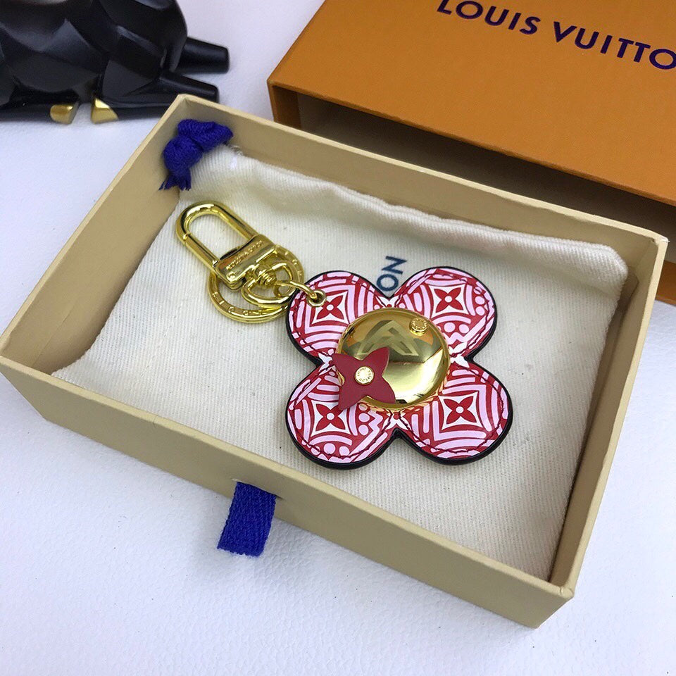 Anum Bags Keychains LUV 018