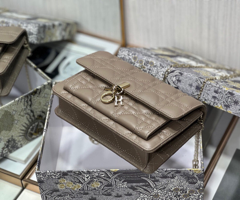 Anum Bags MV - Dir Bags - 499
