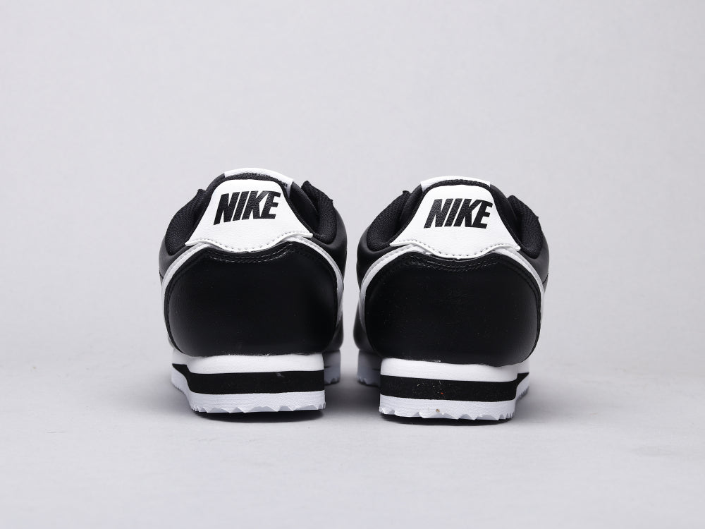 Ezyycart Bags NKE A generation of black and white leather