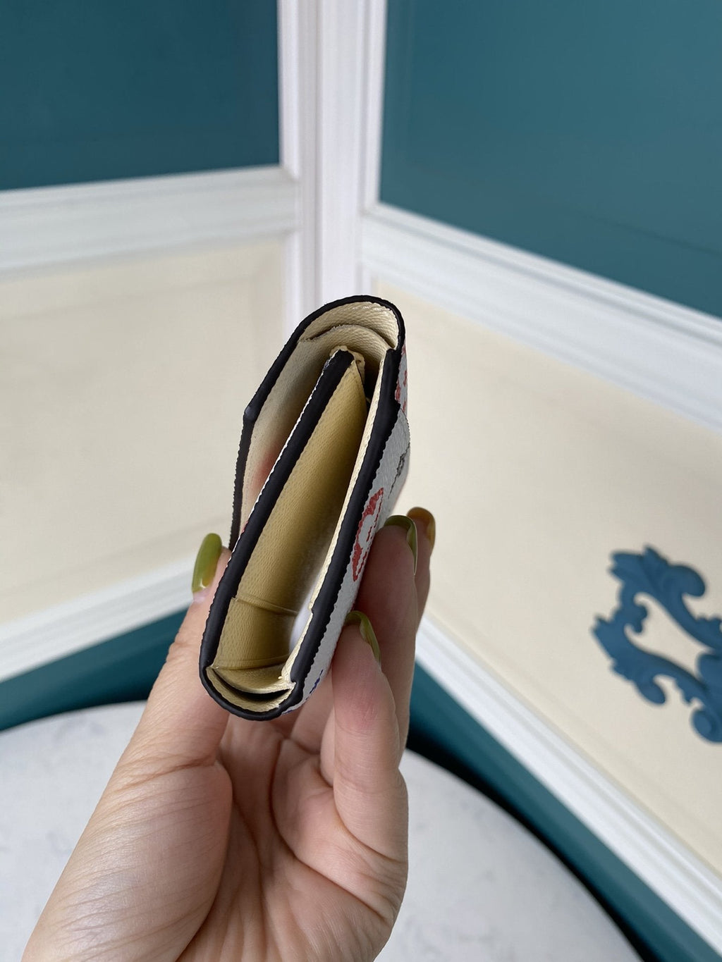 Anum Bags Wallet LUV 081