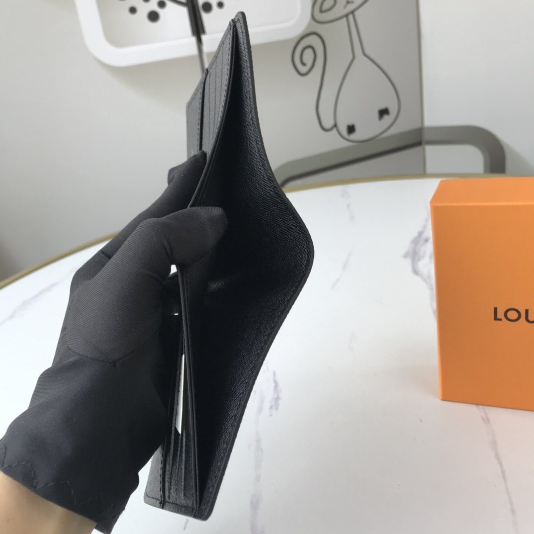 Anum Bags Wallet LUV 011