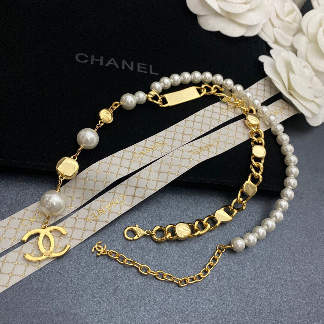 Anum Bags MO -Necklace CHL019