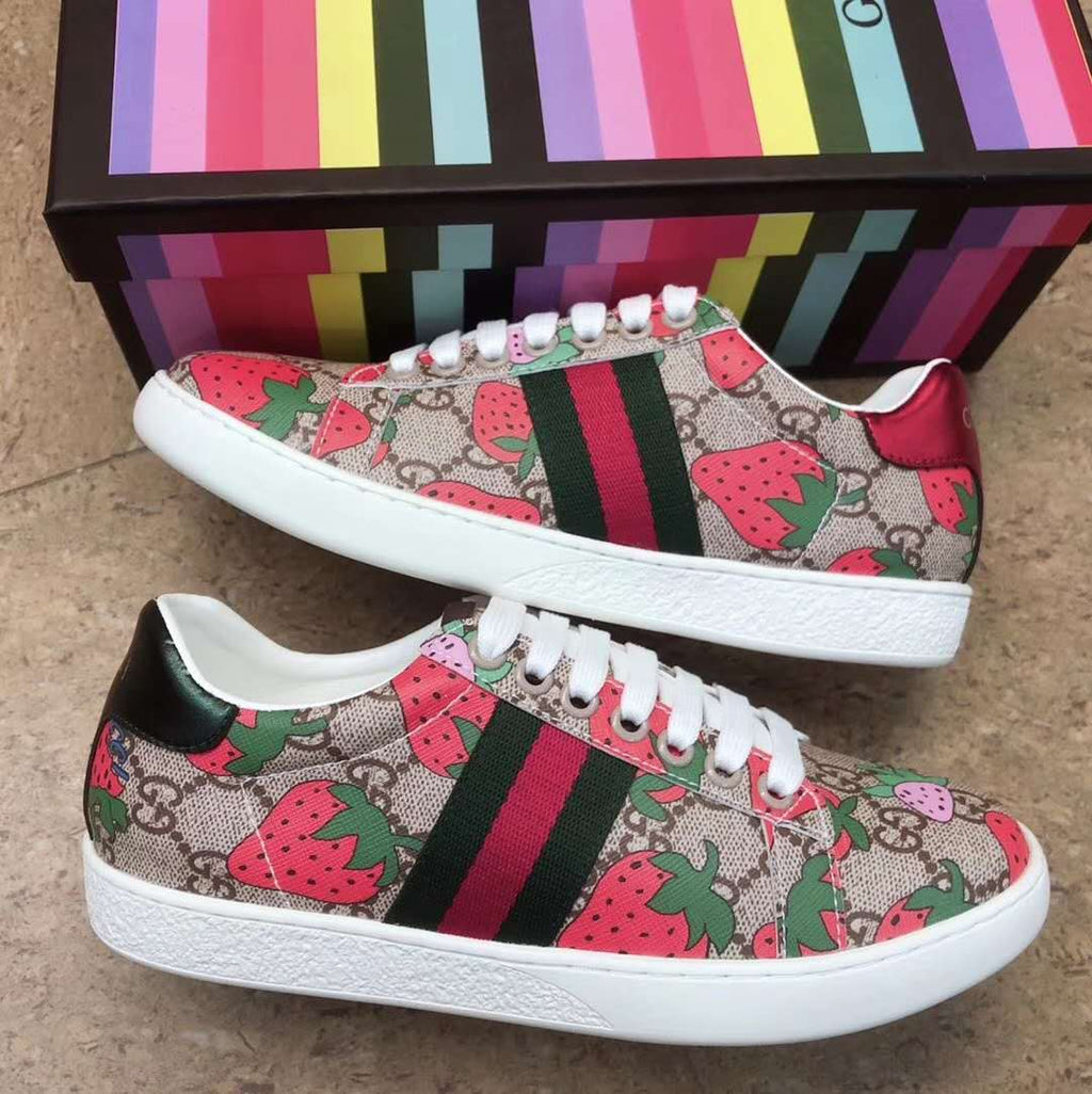 Ezyycart Bags MO-GCI STRAWBERRY ACE Sneaker 027