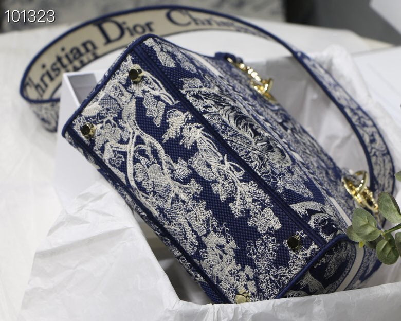 Anum Bags MV - Dir Bags - 085
