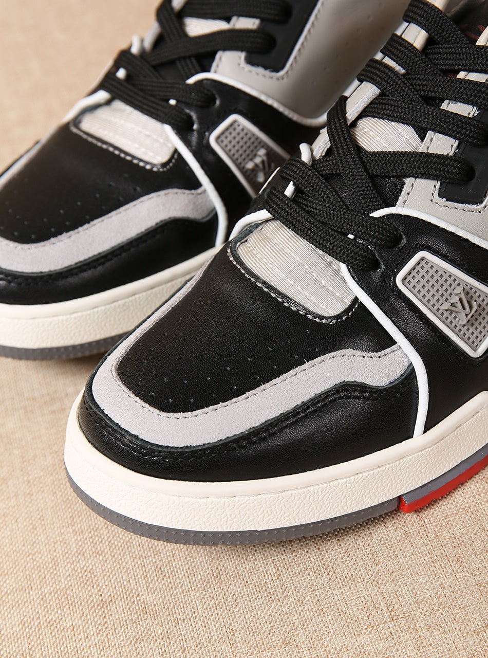 Anum Bags LUV SurfaMO In Monogram Black Gray Sneaker