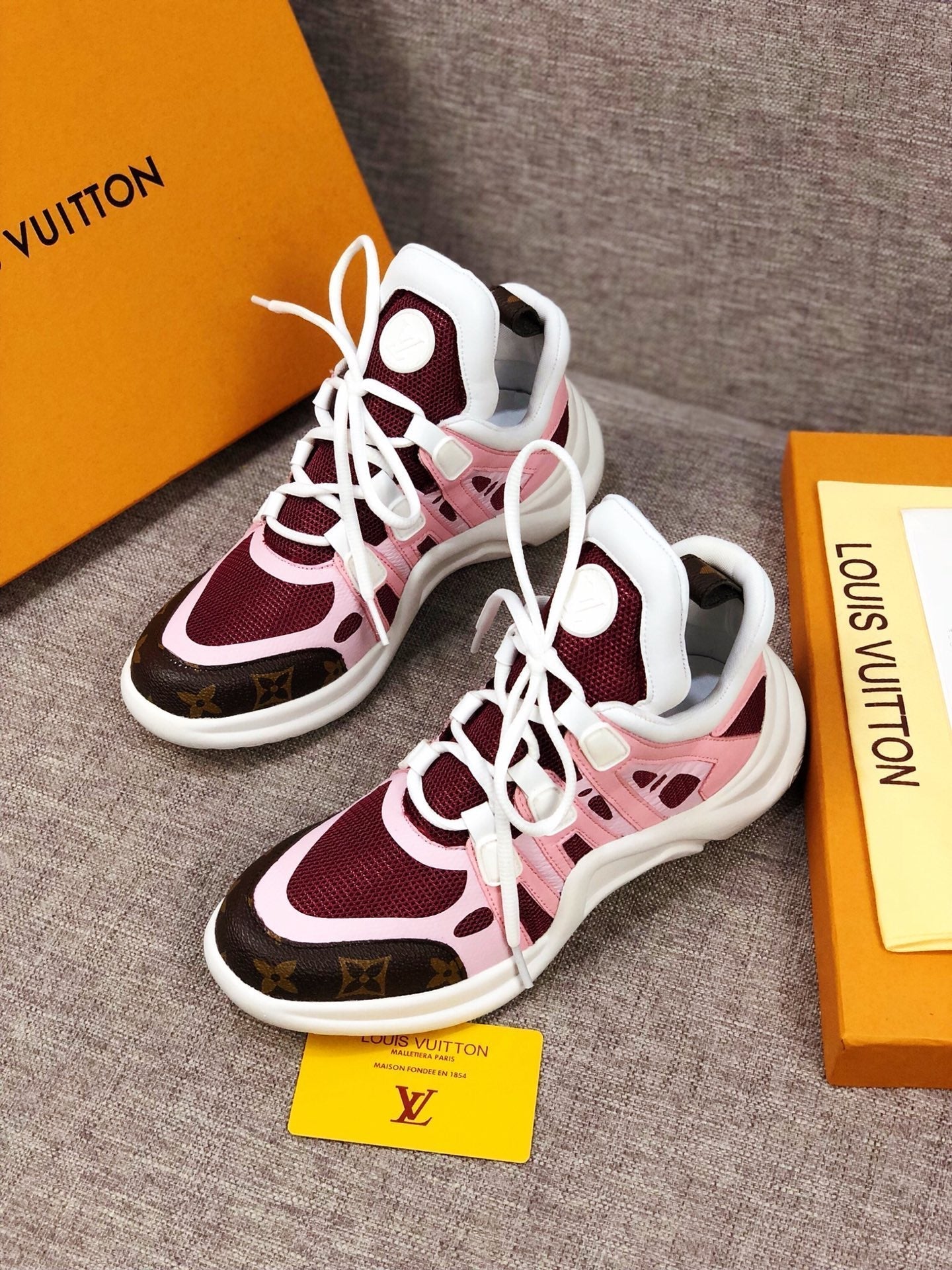Anum Bags LUV Archlight Pink Brown Sneaker