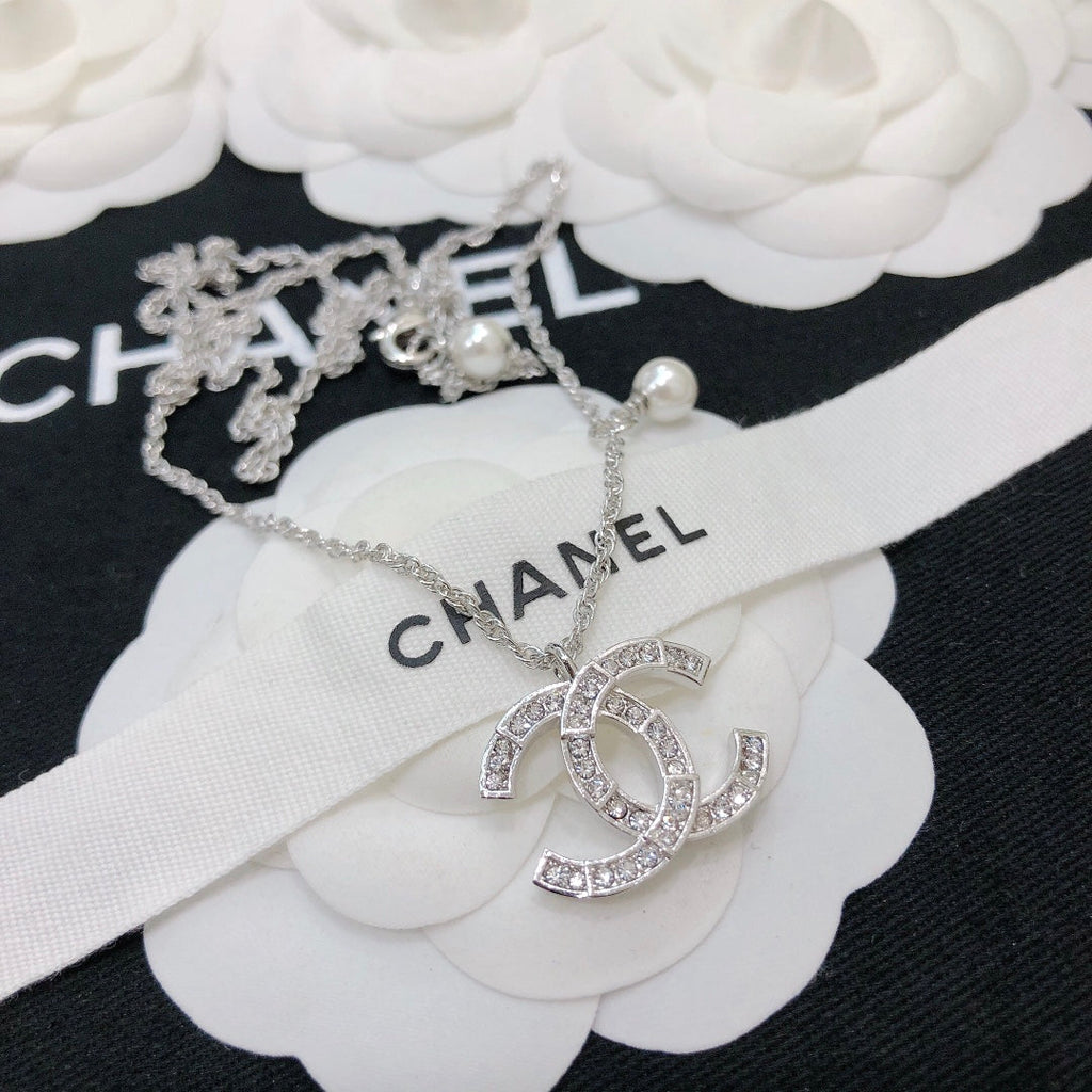 Anum Bags MO -Necklace CHL022