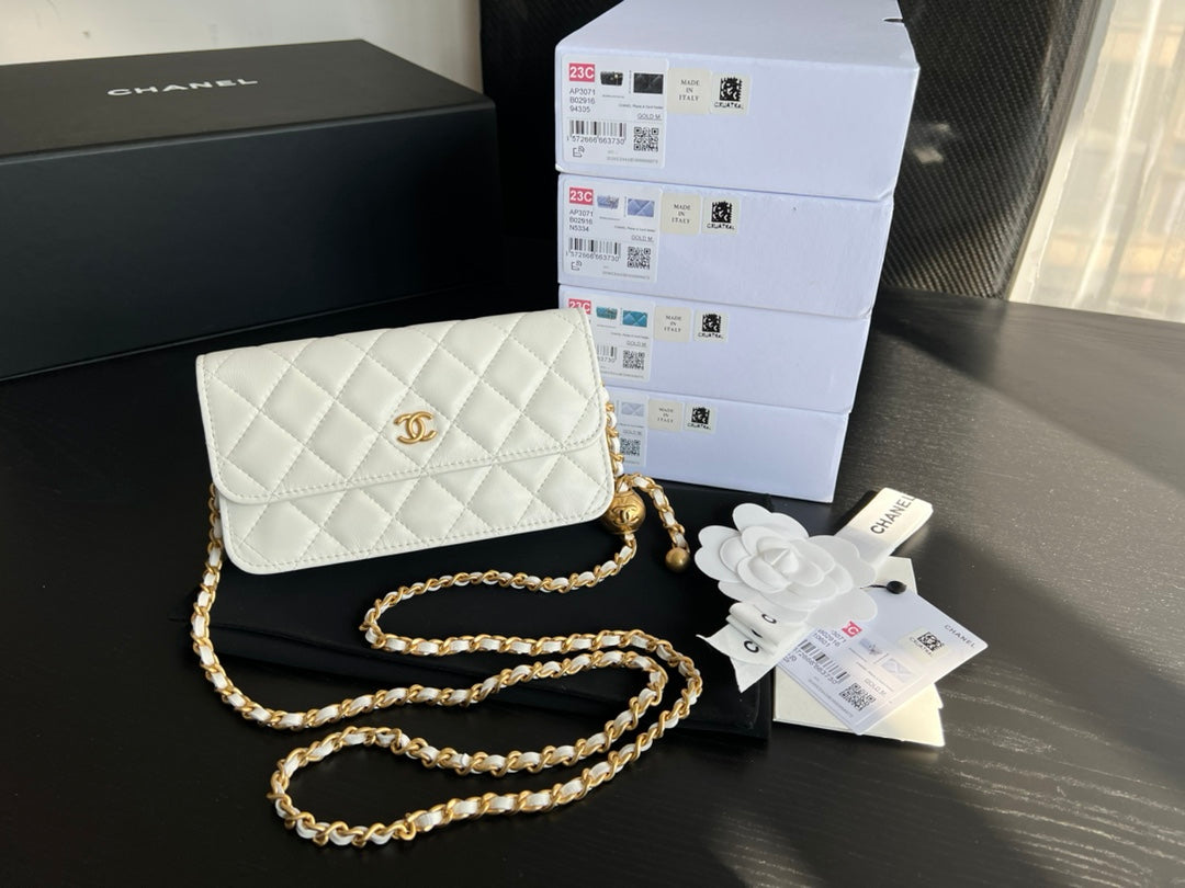 Anum Bags CHL WALLET ON CHAIN BAG WHITE