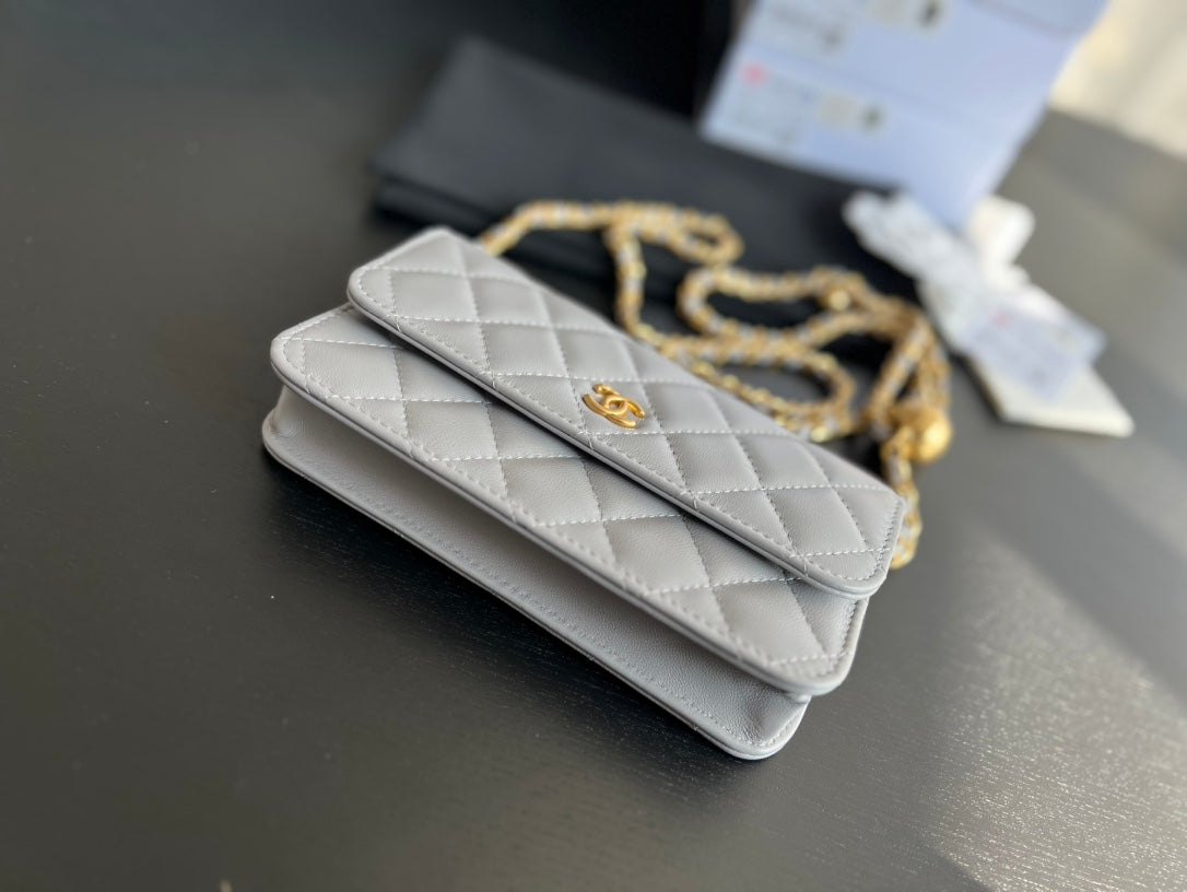 Anum Bags CHL WALLET ON CHAIN BAG WHITE