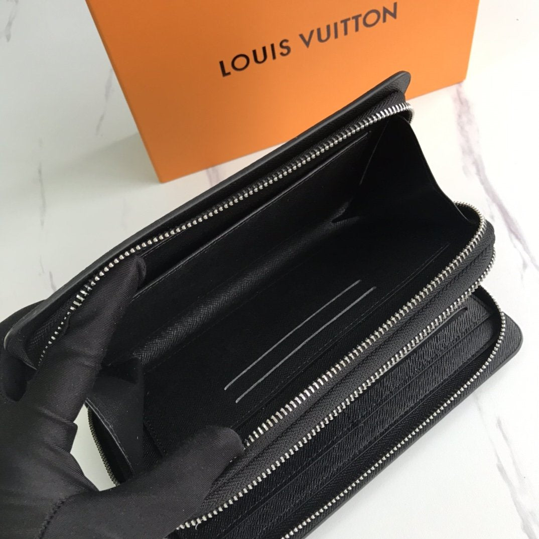 Ezyycart Bags Wallet LUV 054