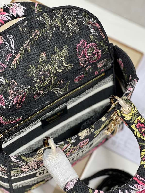 Anum Bags MV - Dir Bags - 065