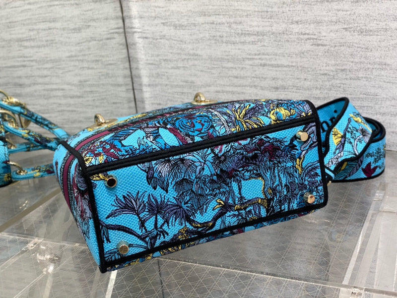 Anum Bags MV - Dir Bags - 002