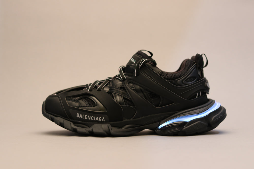 Ezyycart Bags Bla Track LED Black Sneaker