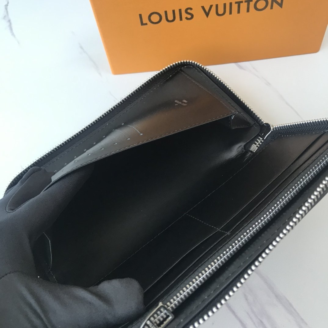 Anum Bags Wallet LUV 069