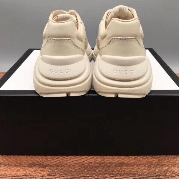 Ezyycart Bags MO-GCI Ivory Leather Rhyton Square Logo Sneaker 048