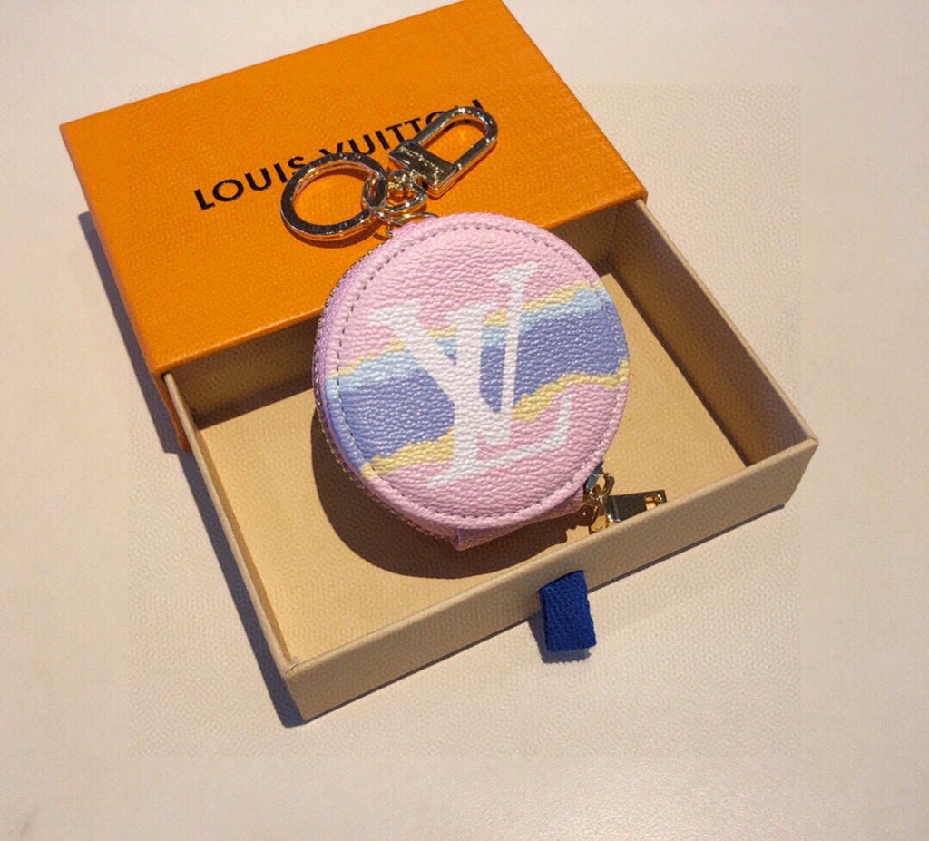 Anum Bags MO -Keychains LUV 061