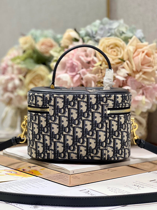 Anum Bags MV - Dir Bags - 124