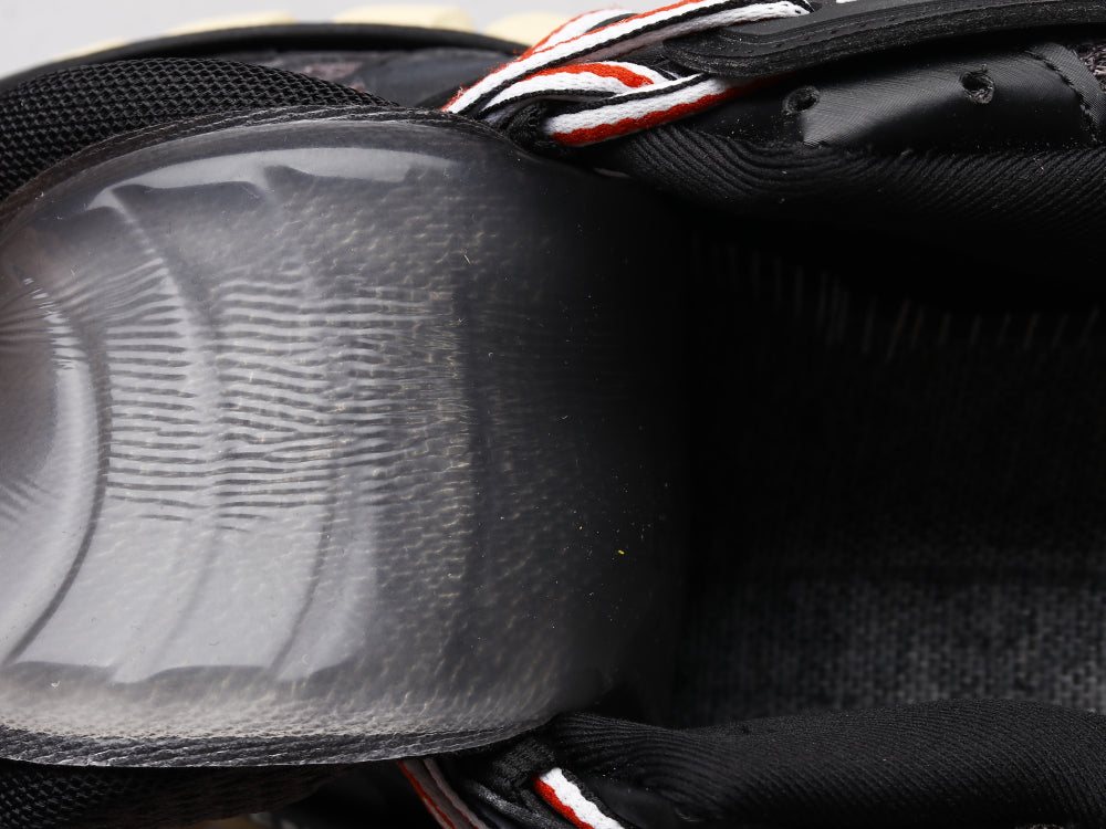 Ezyycart Bags Bla Track Black Red Sneaker