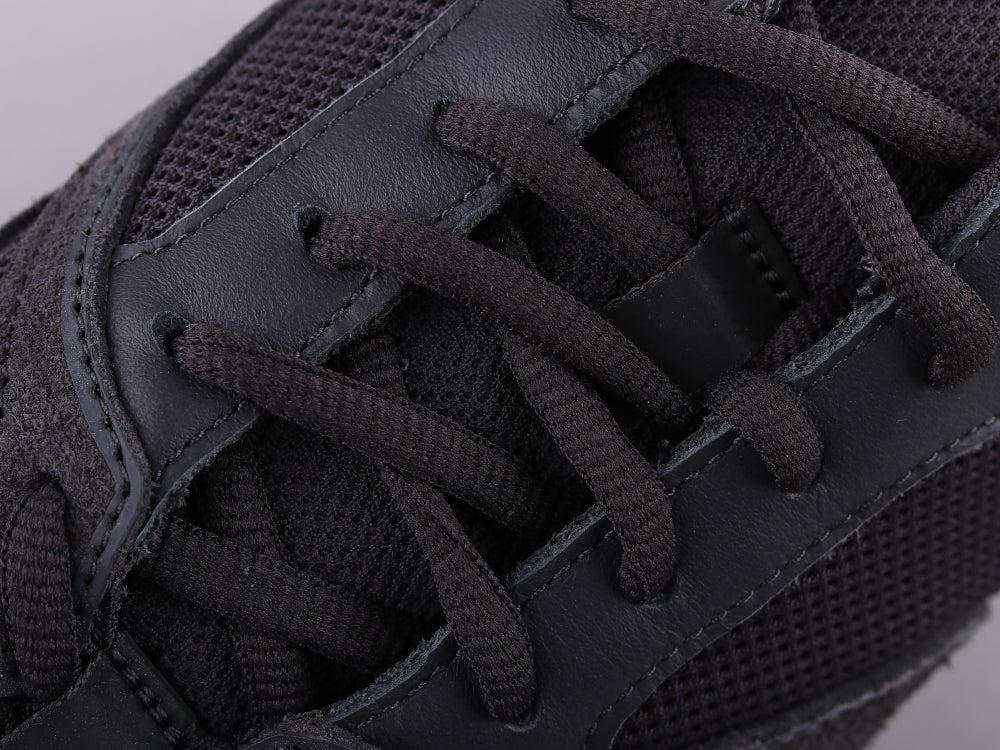 Ezyycart Bags Yzy 700 Raw Rubber Black Sneaker
