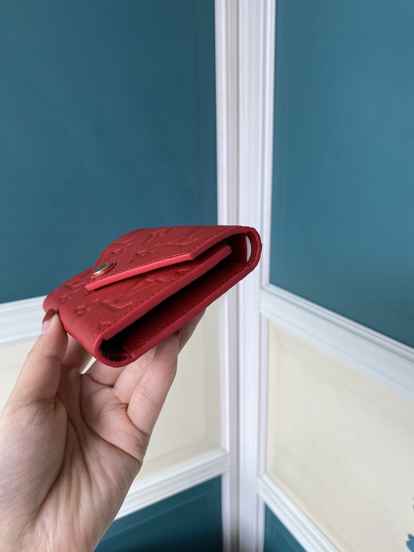 Anum Bags Wallet LUV 060