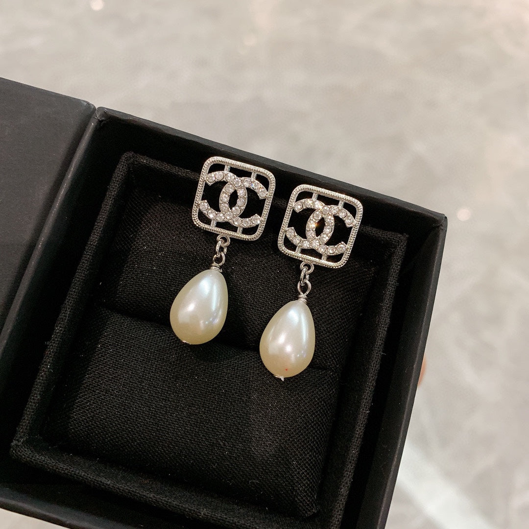 Anum Bags Earring CHL 013