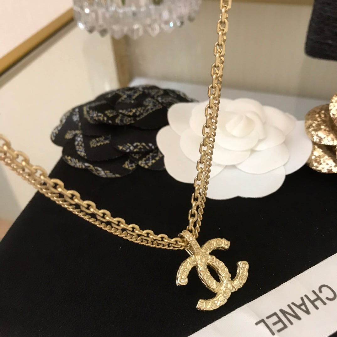 Anum Bags Necklace CHL035