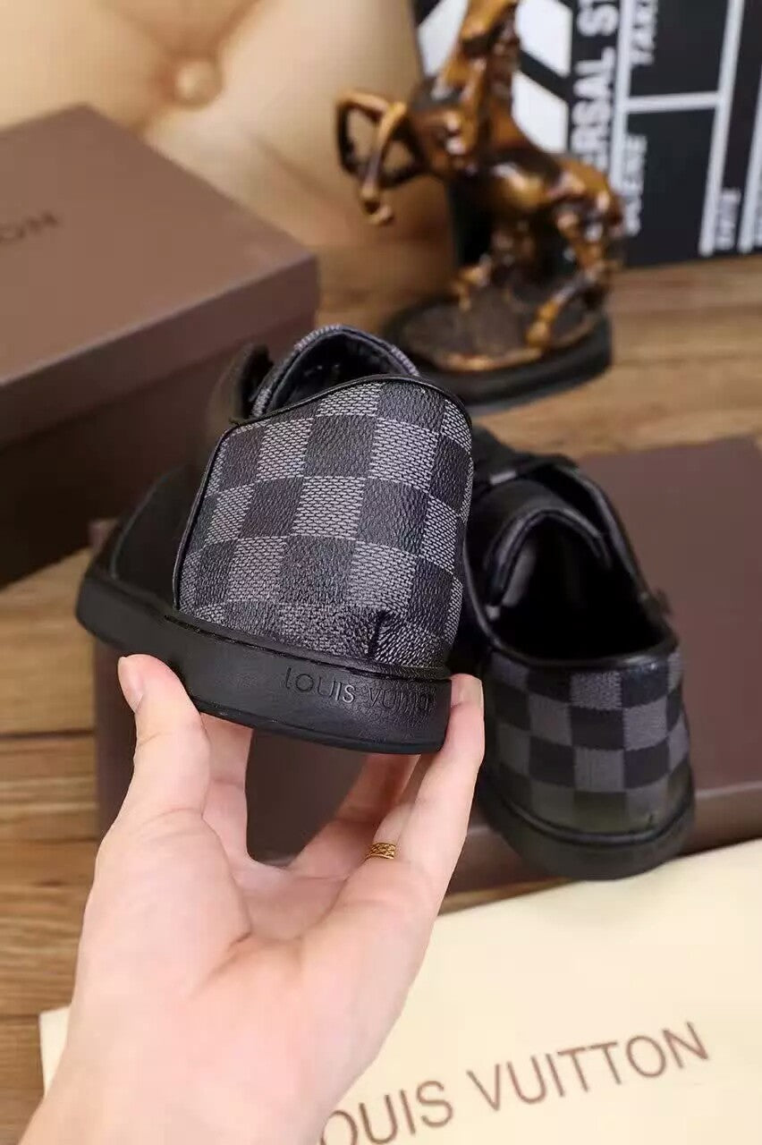 Anum Bags LUV Monogram Line Up Black Sneaker