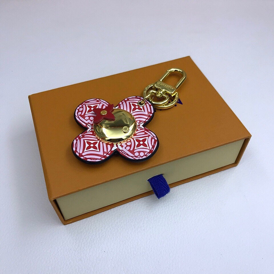 Anum Bags Keychains LUV 018