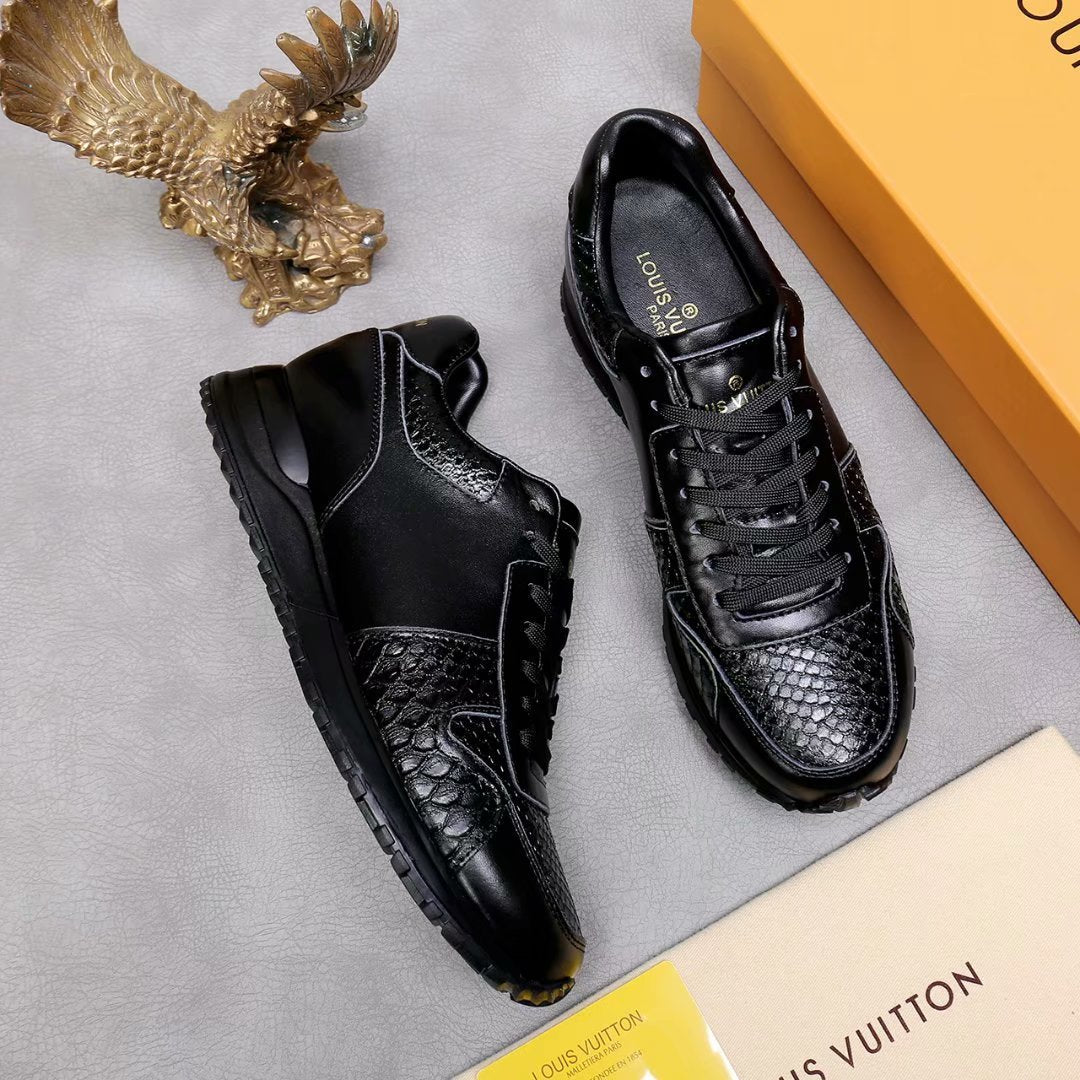 Anum Bags LUV Run Away Low Top Black Sneaker