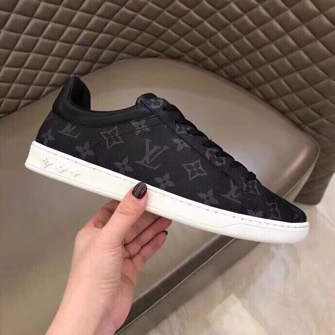 Anum Bags Luv Sneaker 060