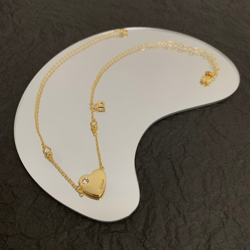 Anum Bags Necklace DIR003