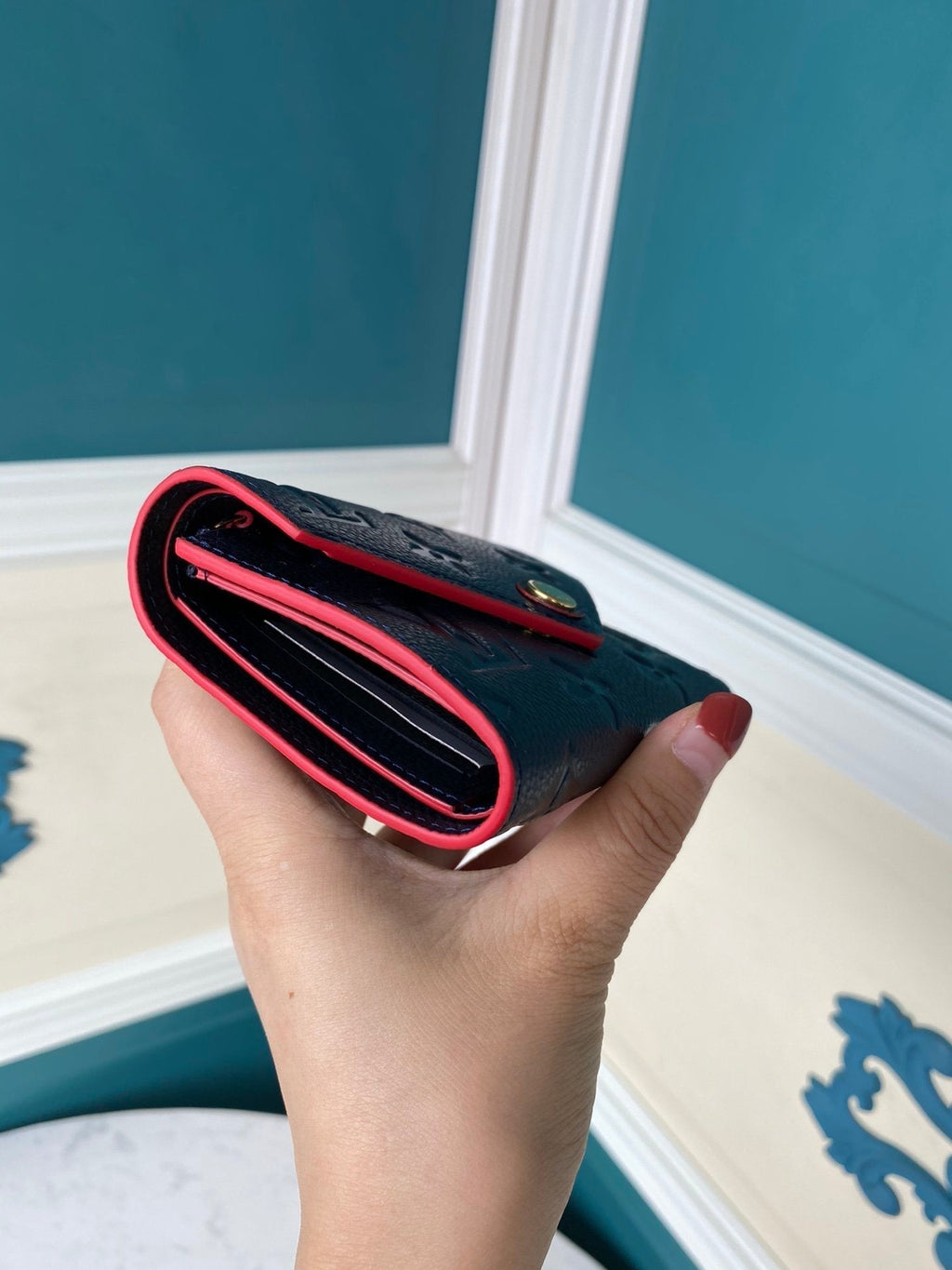 Anum Bags Wallet LUV 059