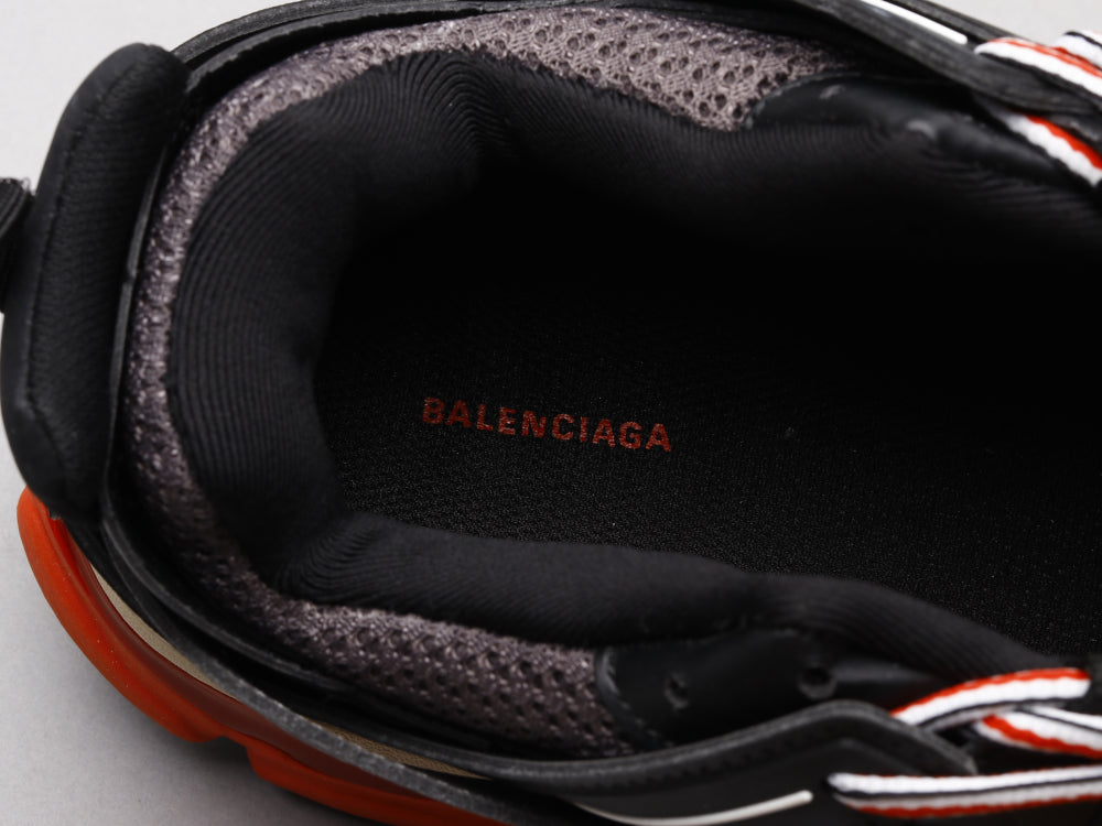 Ezyycart Bags Bla Track Black Red Sneaker
