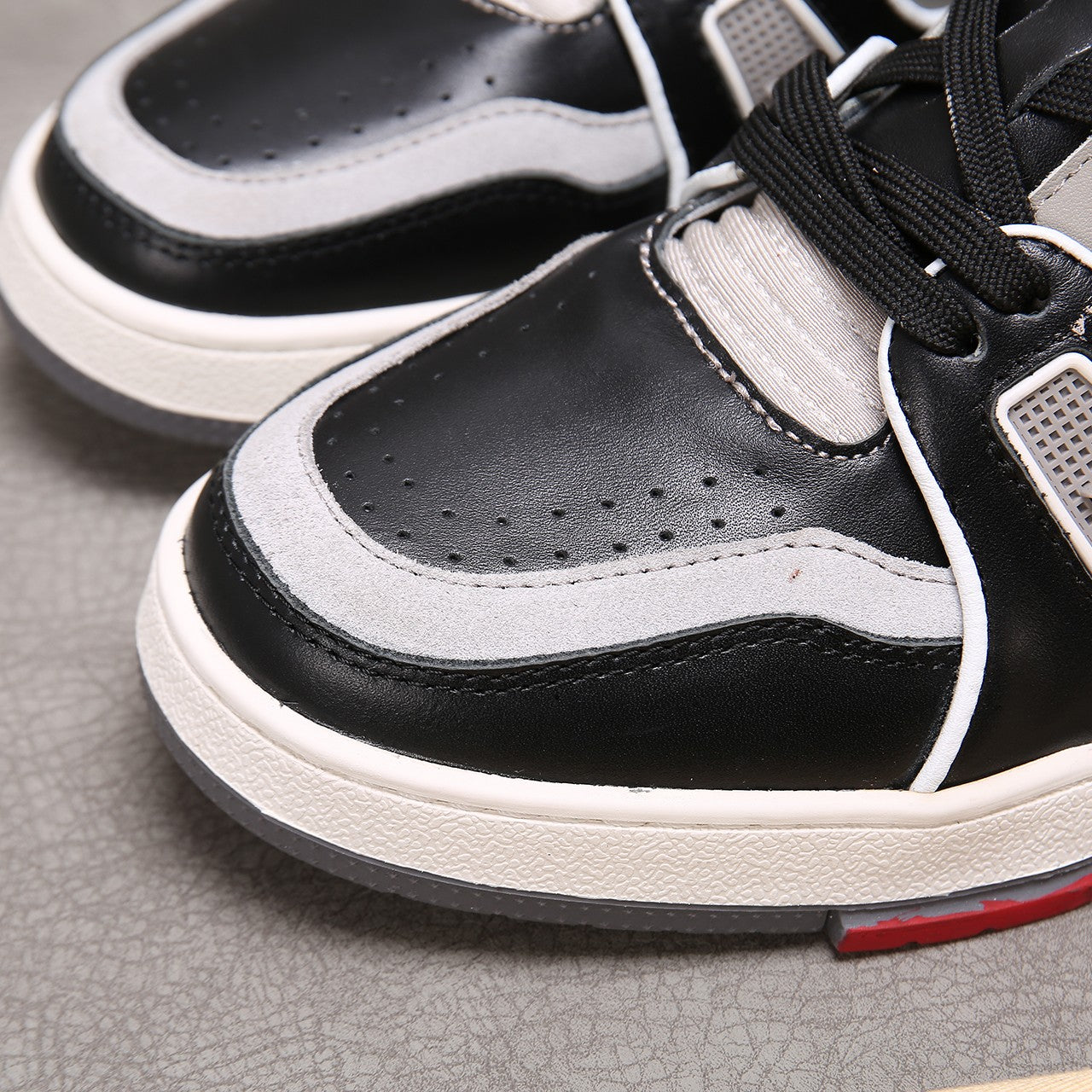 Anum Bags LUV Traners Inspired Black Gray Sneaker