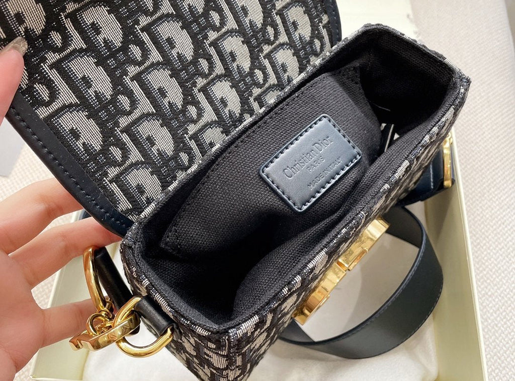 Anum Bags Bags DIR 042