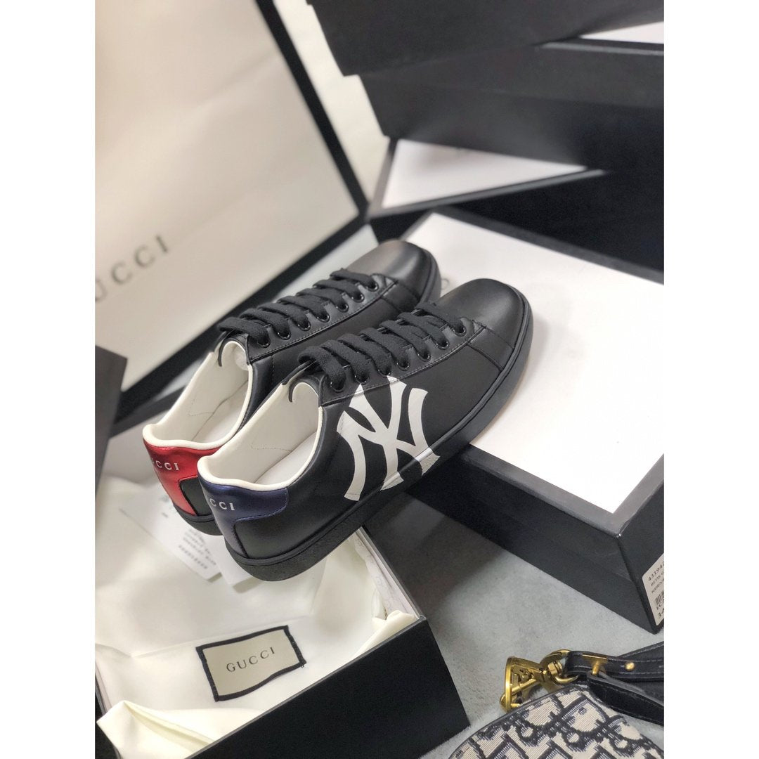 Ezyycart Bags MO-GCI Ace with MLB black Sneaker 105