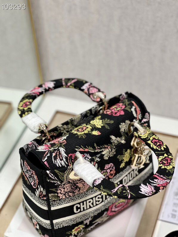 Anum Bags MV - Dir Bags - 065