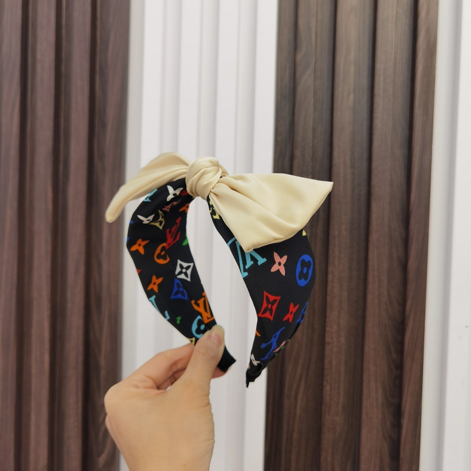 Ezyycart Bags New Hair Band LUV 022