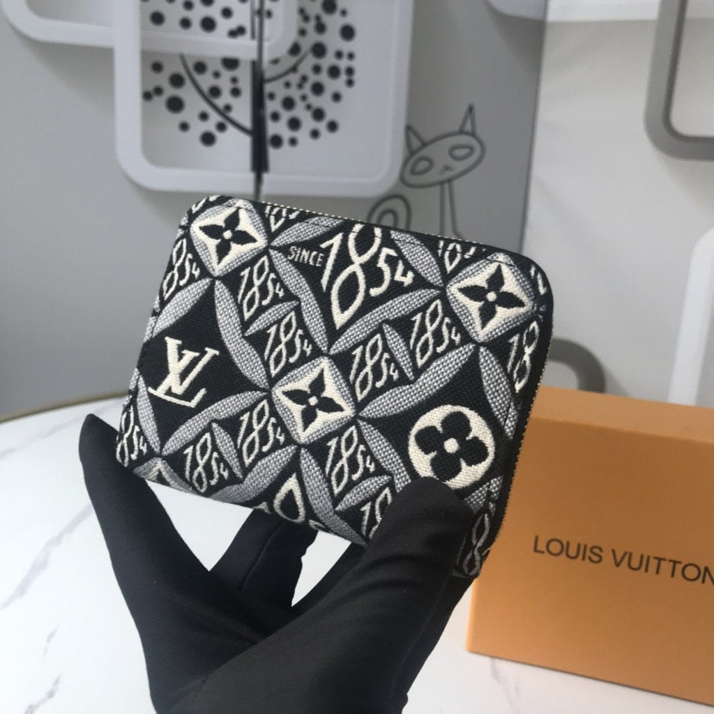 Ezyycart Bags Wallet LUV 023