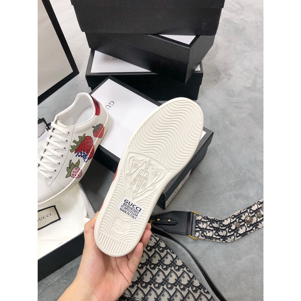 Ezyycart Bags MO-GCI ACE STRAWBERRY MIRROR Sneaker 085
