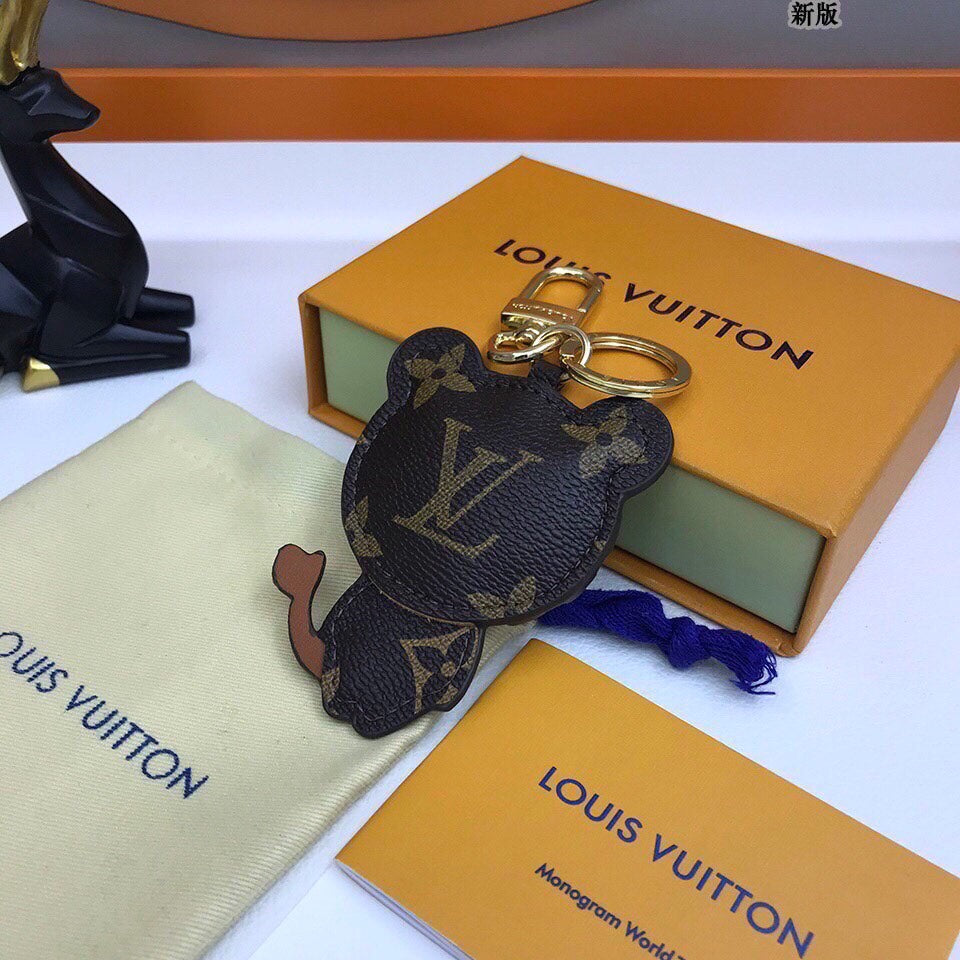 Anum Bags Keychains LUV 020