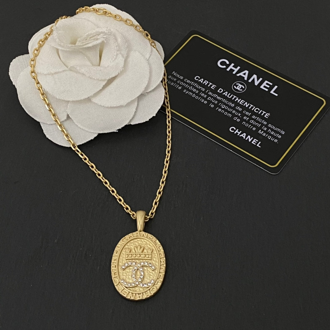 Anum Bags MO -Necklace CHL014