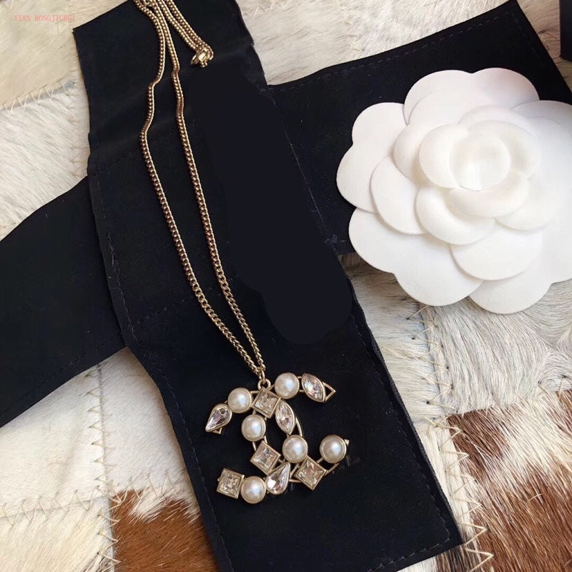 Anum Bags Necklace CHL057