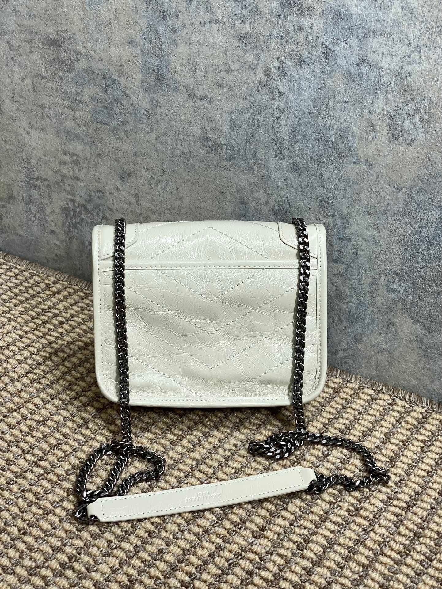 Ezyycart Bags - Premium Luxury Goods and Accessories - AFFORDABLE LUXURY BAGS - 15641