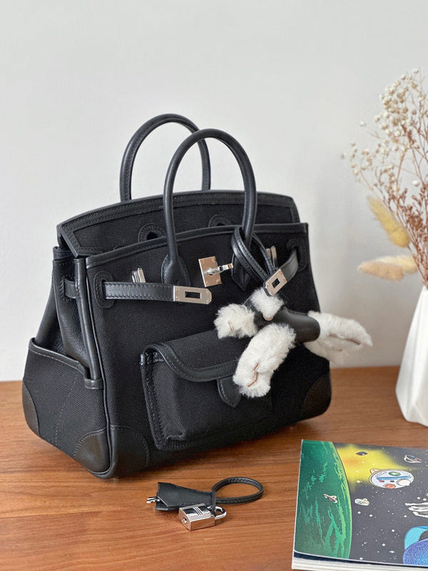 new-luxury-designer-bags-nm23977