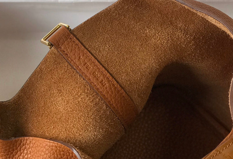 new-luxury-designer-bags-nm23464