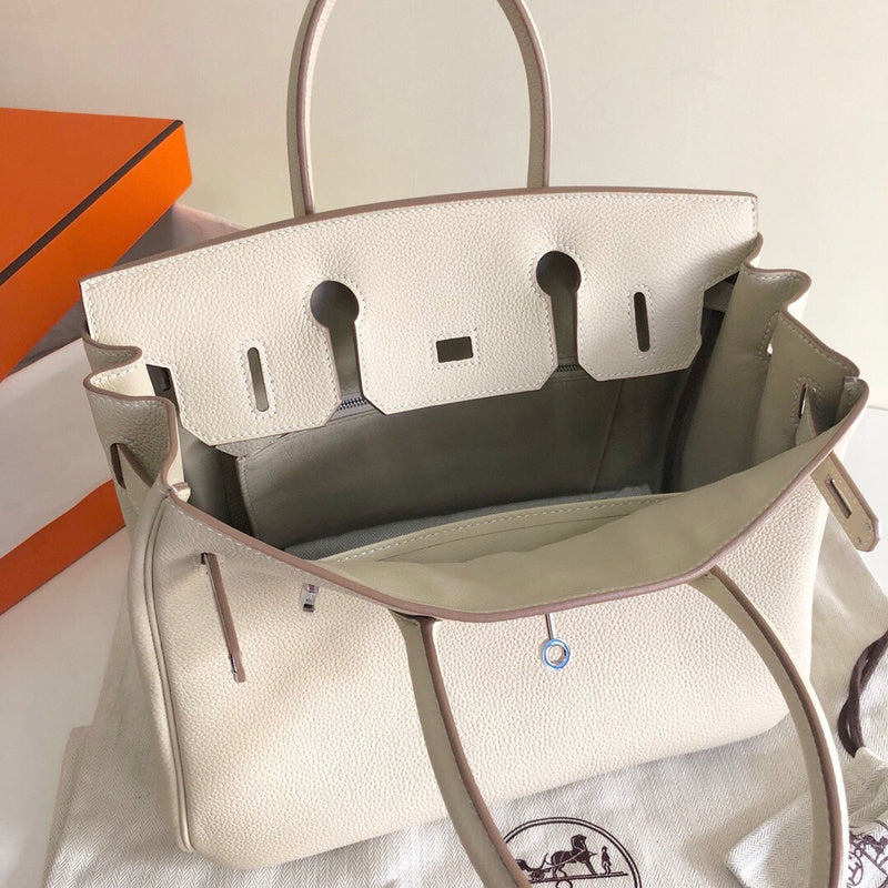 new-luxury-designer-bags-nm23764