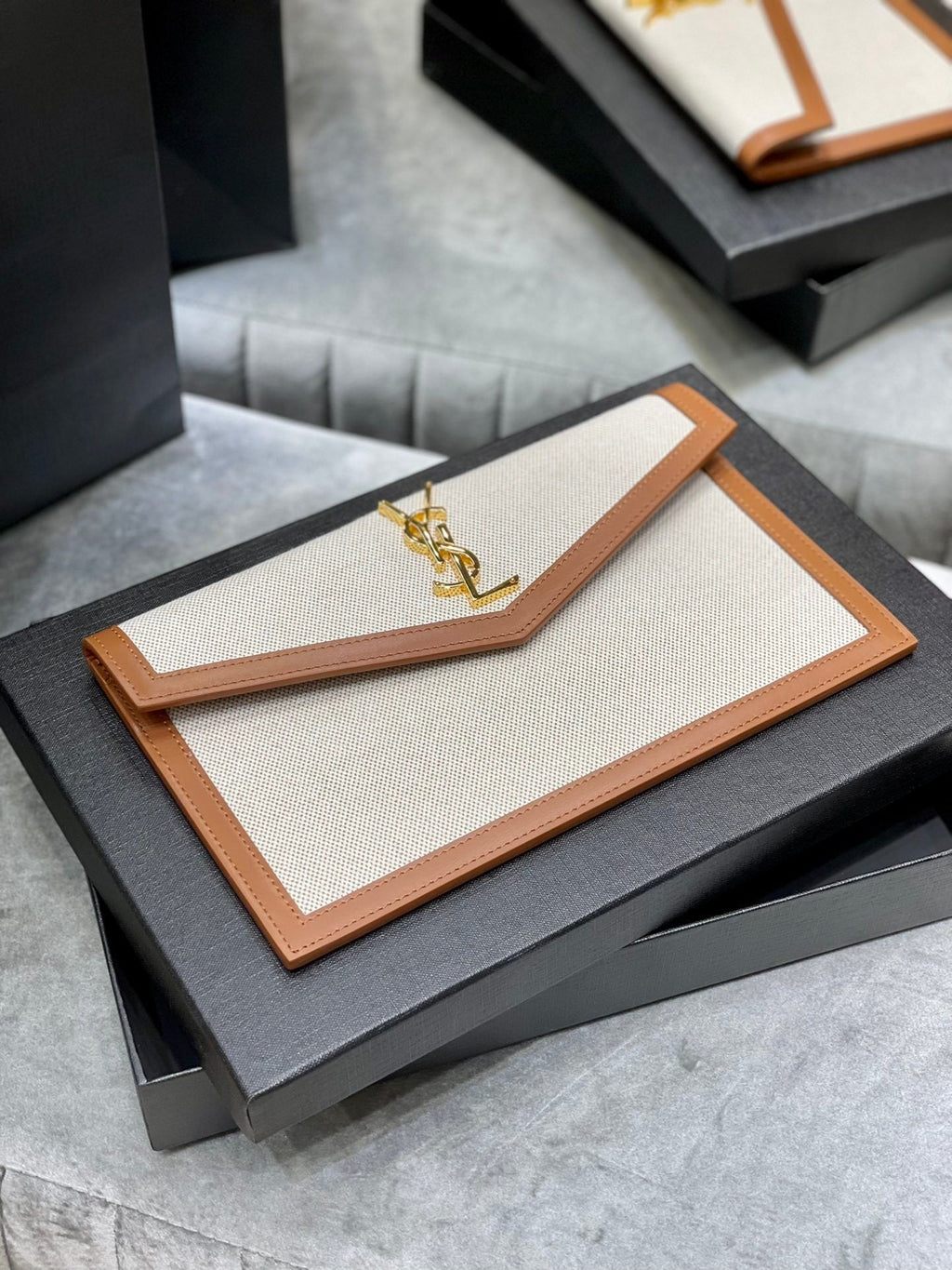 Ezyycart Bags - Best High-End Brands in One Place - AFFORDABLE LUXURY BAGS - 15116