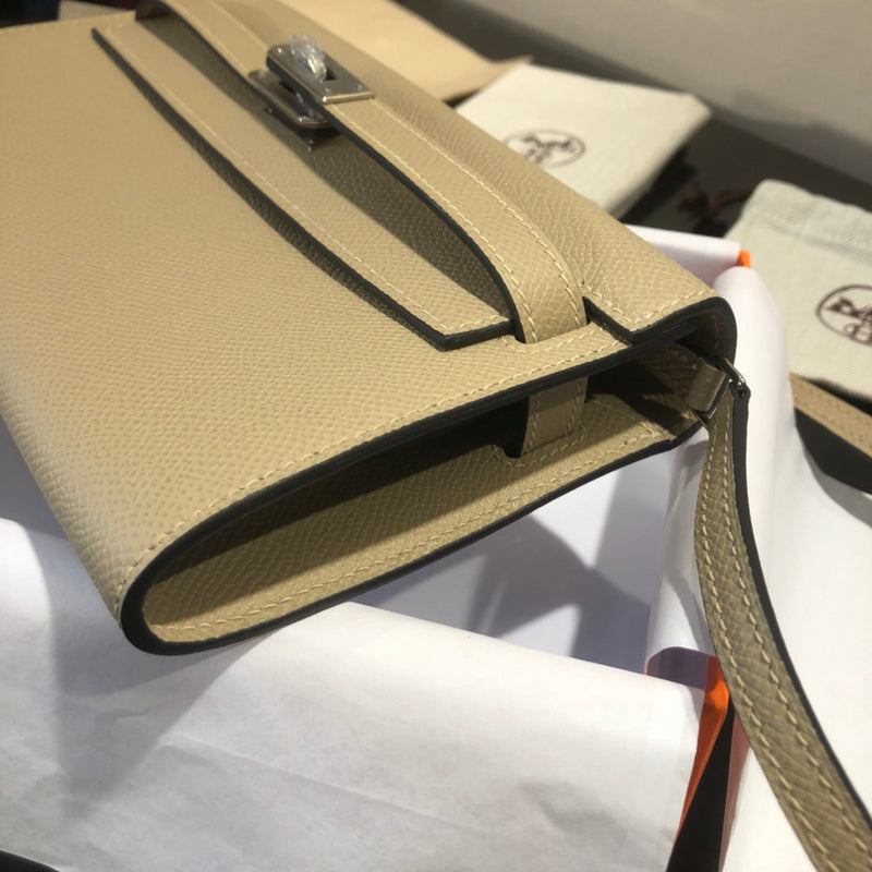 new-luxury-designer-bags-nm23565